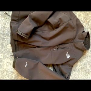 Women’s Northface Apex Jacket